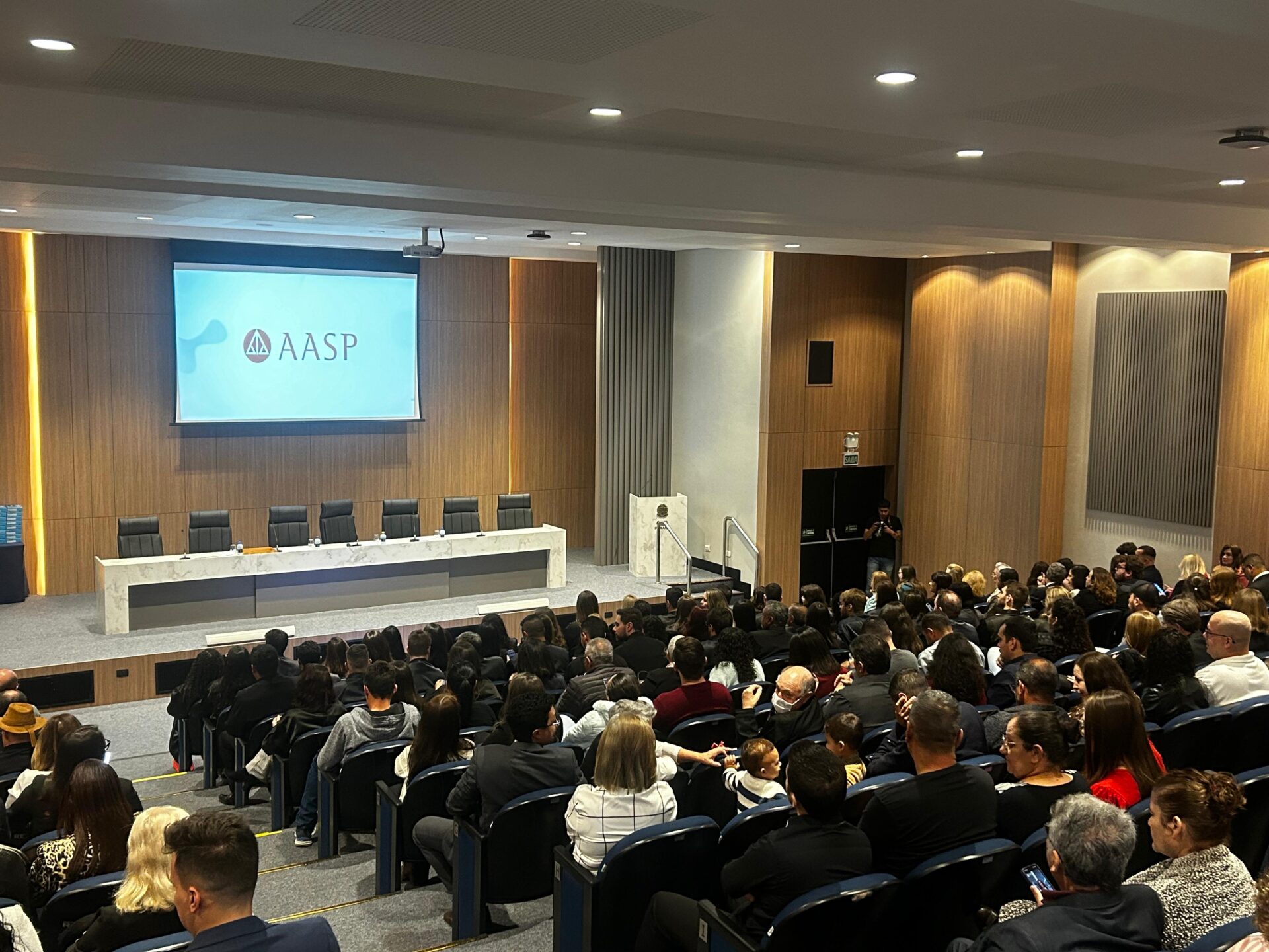 AASP prestigia outorga de carteiras da OAB Paraná - AASP