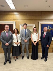 Diretoria da AASP realiza visita institucional ao Presidente do TST 